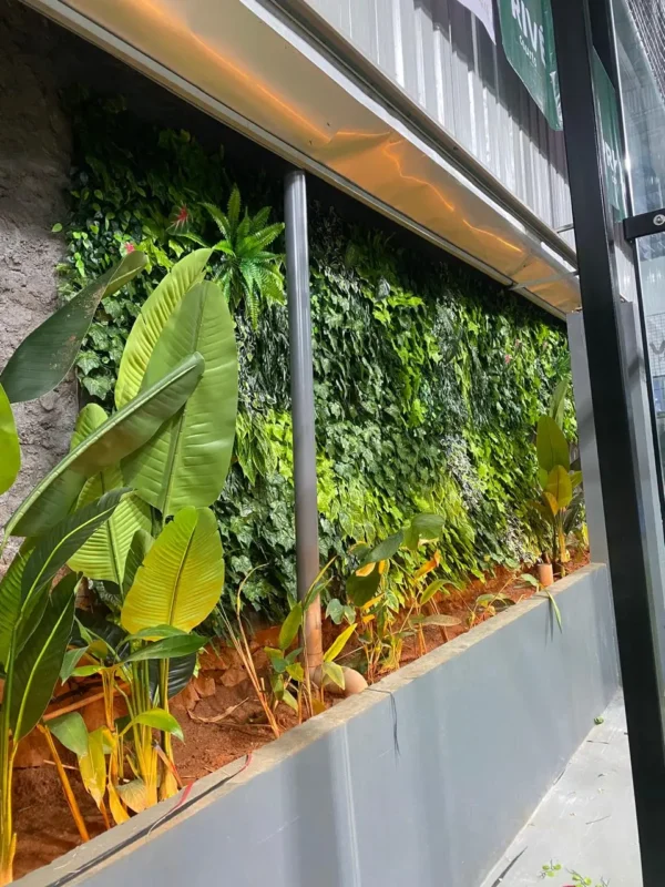 Vertical Garden Sintetis