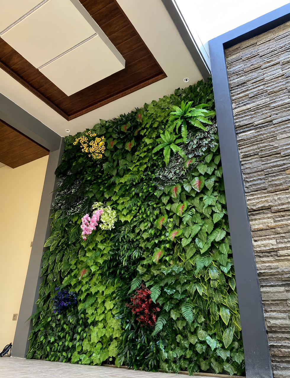 Vertical garden sintetis minimalis